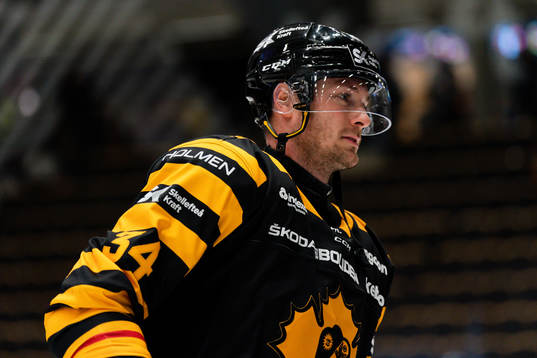 Skellefteås Tom Kühnhackl