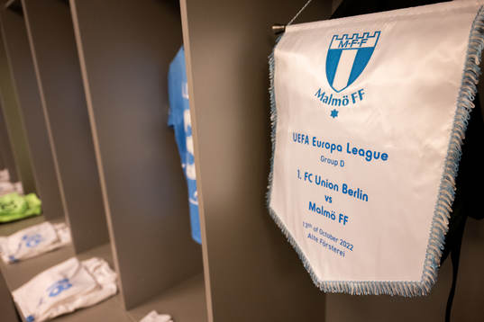 General view of the matchday pennant in the dressing room