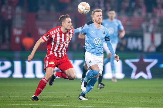 Paul Jaeckel of Union Berlin and Anders Christiansen of