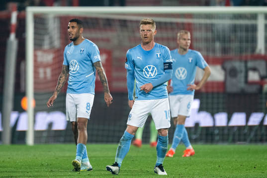 Sergio Pena and Anders Christiansen of Malmö FF look