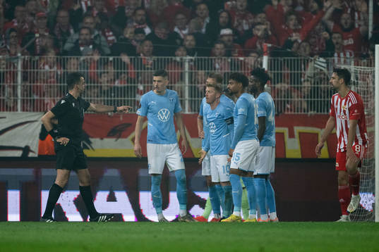 Dennis Hadžikadunic, Anders Christiansen and Joseph Ceesay