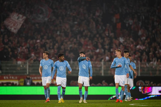 Felix Beijmo, Joseph Ceesay, Erdal Rakip, Hugo Larsson and