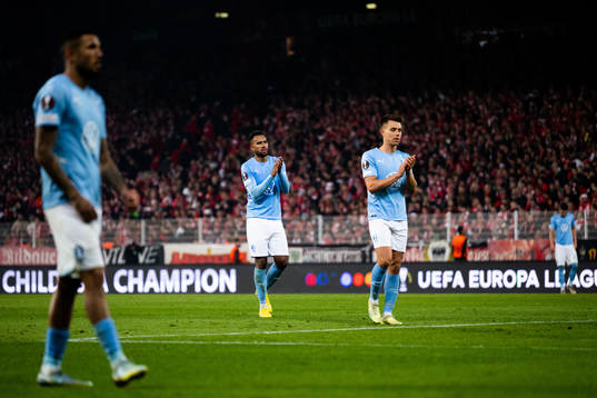 Isaac Kiese Thelin and Jonas Knudsen of Malmö FF looks