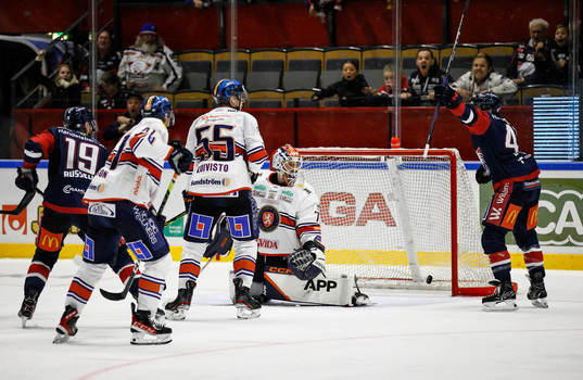 Mål 2-2 av Linköpings Linus Hultström