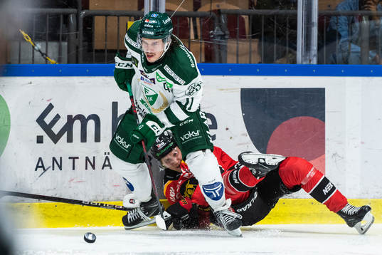 Färjestads Joakim Nygård och Luleås Juhani Tyrväinen