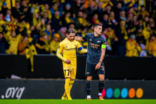 Patrick Berg of Bodø/Glimt and Granit Xhaka of Arsenal
