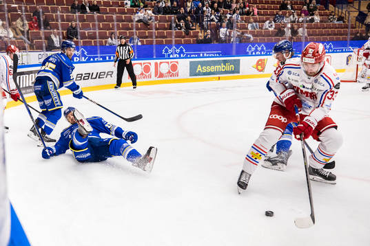 Leksands Marek Hrivik och Leksands Carter Camper och