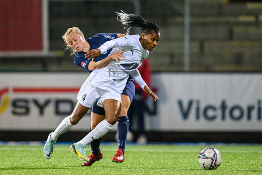 FC Rosengårds Halimatu Ibrahim Ayinde och Eskilstuna