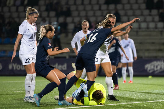 FC Rosengårds målvakt Teagan Micah och Eskilstuna Uniteds