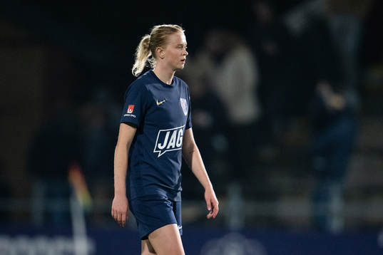 Eskilstuna Uniteds Elin Rombing deppar