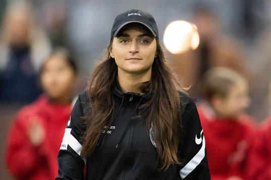 Eskilstuna Uniteds tränare Elena Sadiku