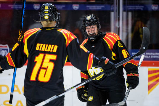 Brynäs Anna Meixner jublar