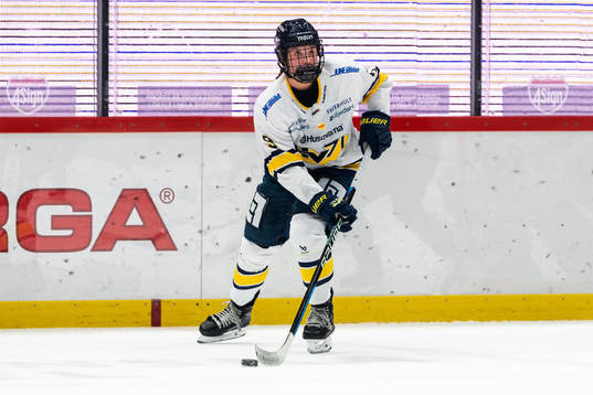 HV71s Jenna Raunio