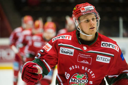 Modos Filip Svenningsson jublar