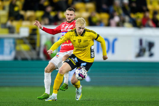 Degerfors Christos Gravius och Elfsborgs Sveinn Guðjohnsen