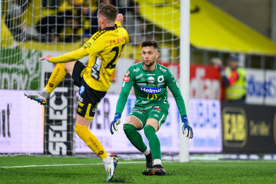 Degerfors målvakt Jeffrey Gal