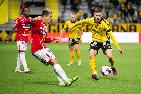 Degerfors Diego Campos och Elfsborgs Jacob Ondrejka