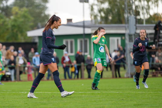Malmö FFs Malin Gunnarsson jublar