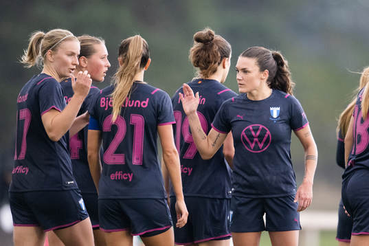 Malmö FFs Amanda Kander, Elin Björklund och Petronella
