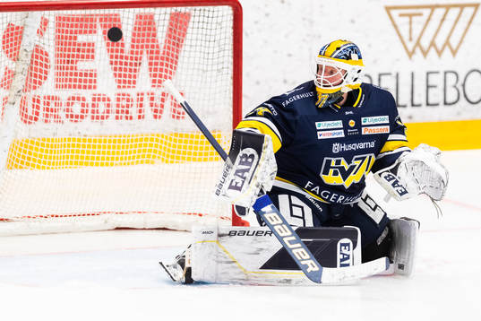 HV71s målvakt Jonas Gunnarsson