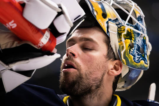 HV71s målvakt Joni Ortio