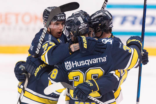 HV71s Herman Hansson jublar