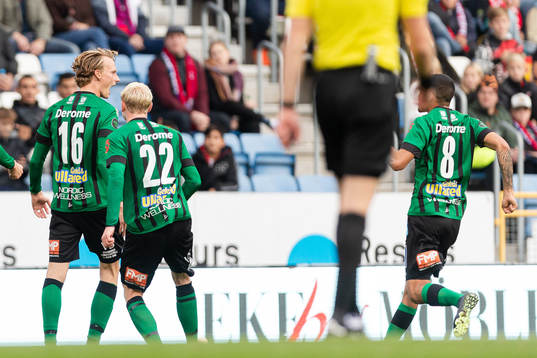 Varbergs Alexander Johansson jublar