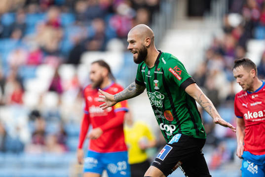 Varbergs Robin Simovic jublar