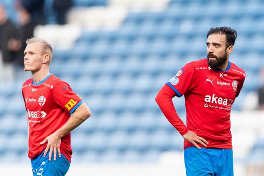 Helsingborgs Abdul Rahman Khalili och Philip Rejnhold deppar