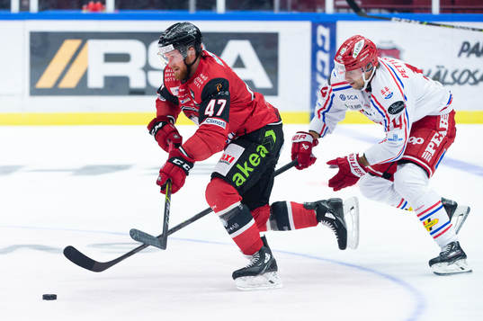 Malmö Redhawks Joakim Ryan och Timrås Emil Pettersson