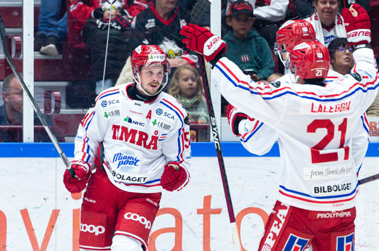 Timrås Jonathan Dahlén jublar