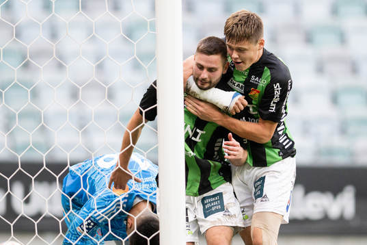 GAISs Axel Noren och Axel Henriksson jublar