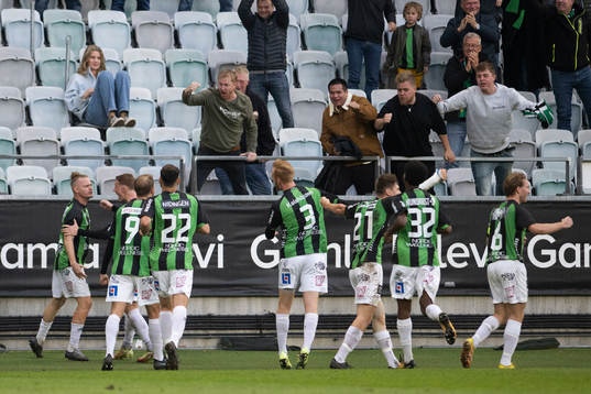 GAIS spelare jublar