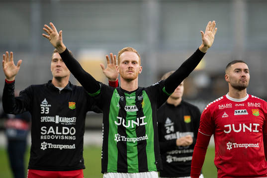 GAIS Viktor Kruger tackar publiken