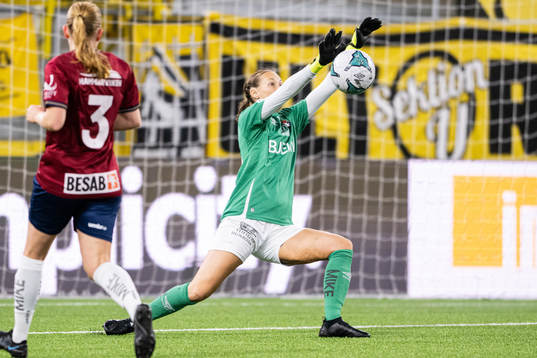 Örgrytes målvakt Caroline Rebane