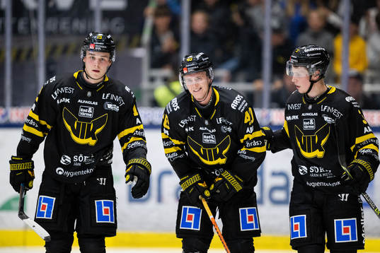 Västerås Isak Skedung har ont