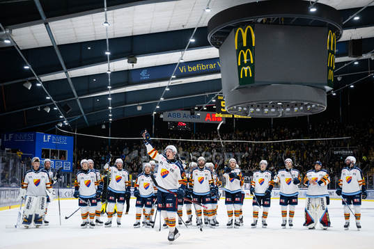 Djurgårdens spelare jublar