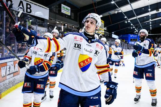 Djurgårdens Ludvig Hedström jublar