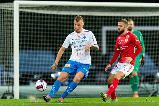 Värnamos Victor Eriksson och Kalmars Filip Sachpekidis