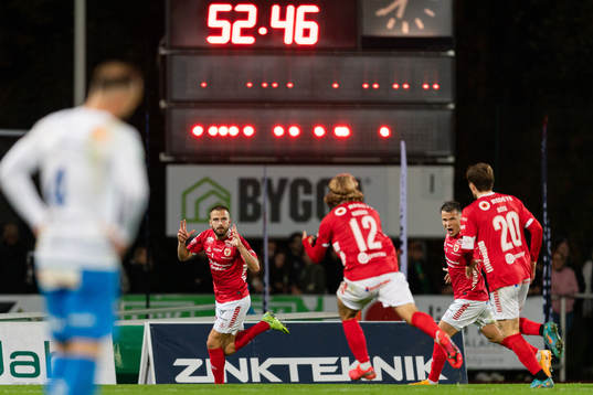 Kalmars Filip Sachpekidis jublar