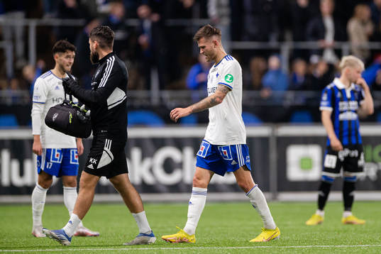 IFK Norrköpings Arnor Traustason lämnar planen