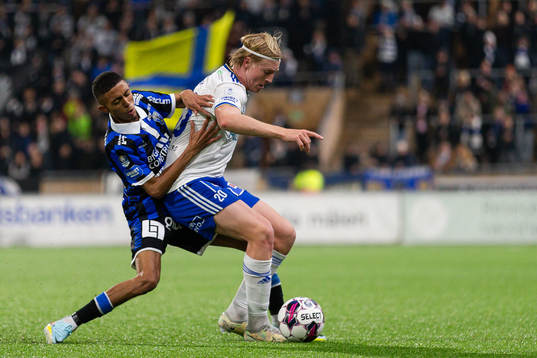 Sirius Tashreeq Matthews och IFK Norrköpings Daniel Fritz