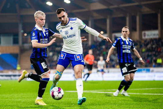Sirius Oli Valur Omarsson och IFK Norrköpings Egzon Binaku