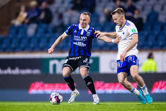 Sirius Aron Bjarnason och IFK Norrköpings Jacob Ortmark