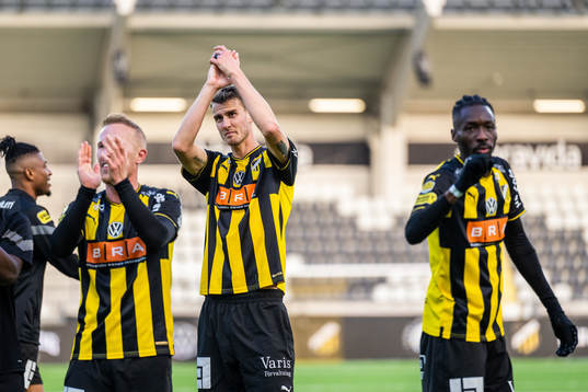Häckens Mikkel Rygaard Jensen, Johan Hammar och Blair