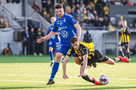 Häckens Alexander Jeremejeff får straff