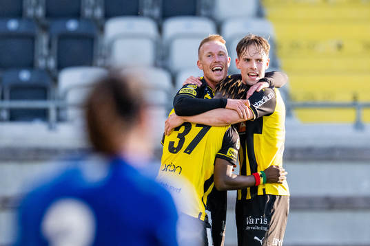 Bläddra bland fler bilder av Fotboll, Allsvenskan, Häcken - GIF Sundsvall