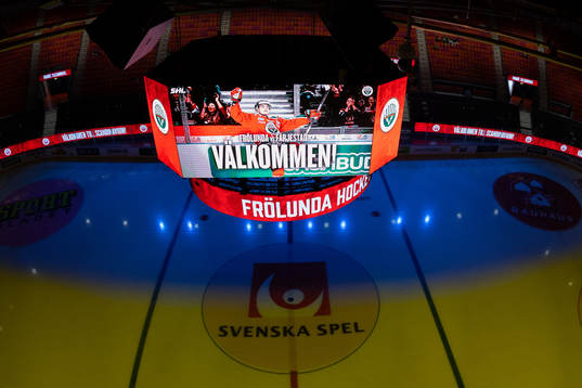 Arenan Scandinavium innan ishockeymatchen i SHL mellan