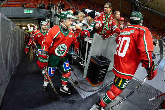 Frölundas Ryan Lasch innan ishockeymatchen i SHL mellan
