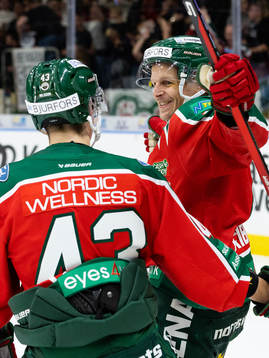 Frölundas Max Friberg jublar